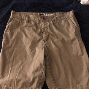 RVCA-men’s khaki shorts